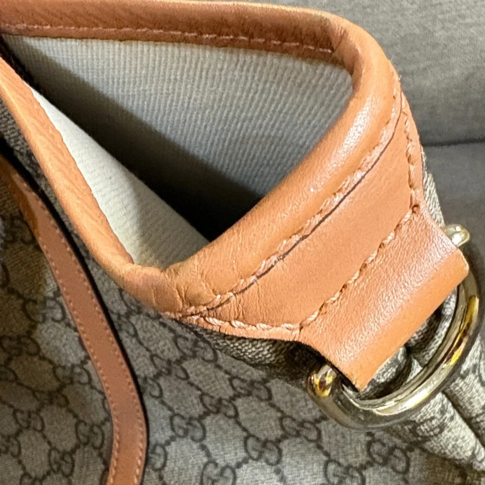 Authentic Gucci Joy GG Supreme Canvas  Tote - Picture 17 of 17